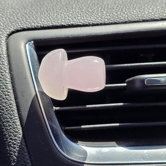 Rose Quartz Crystal Mushroom Vent Clip - Picture 1 of 3